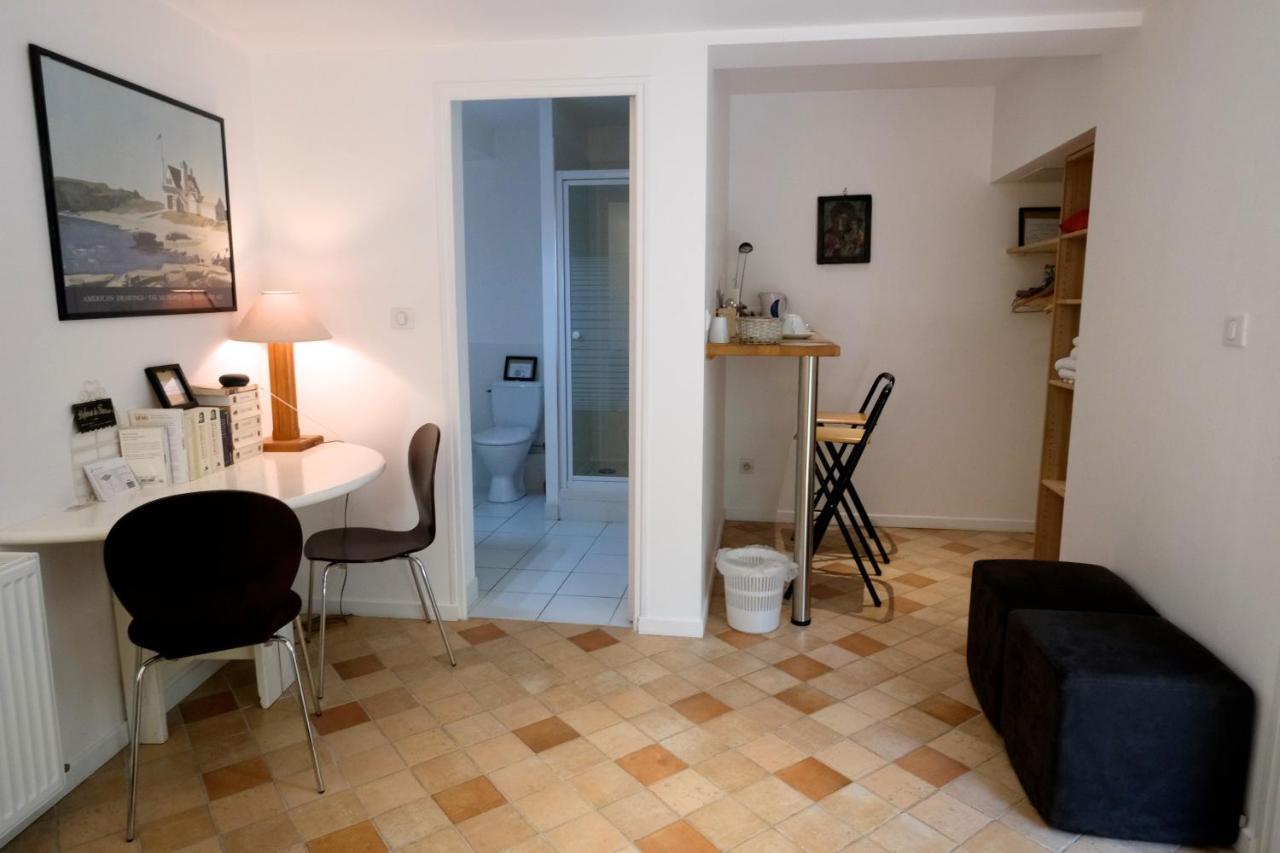Le 3 Rue Grande Moret-sur-Loing Exterior foto